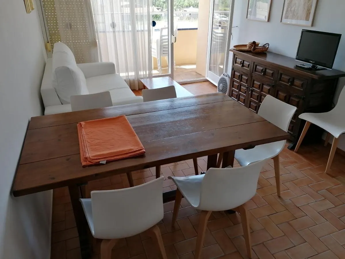 Apartaments Fincasol L'Estartit 0*,  Spain